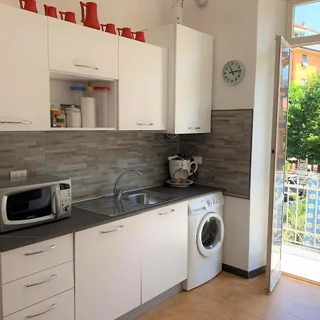 Oliver Sulla Via Del Mare Apartmán