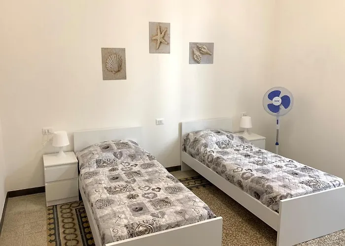 Oliver Sulla Via Del Mare